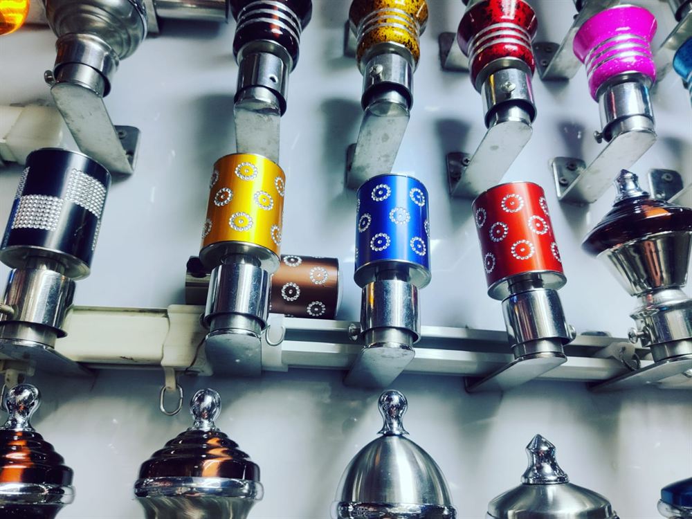 Finials & Decorative