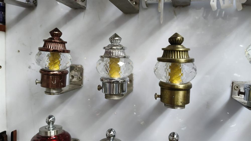 Crystal Ball Curtain Finials with Bracket