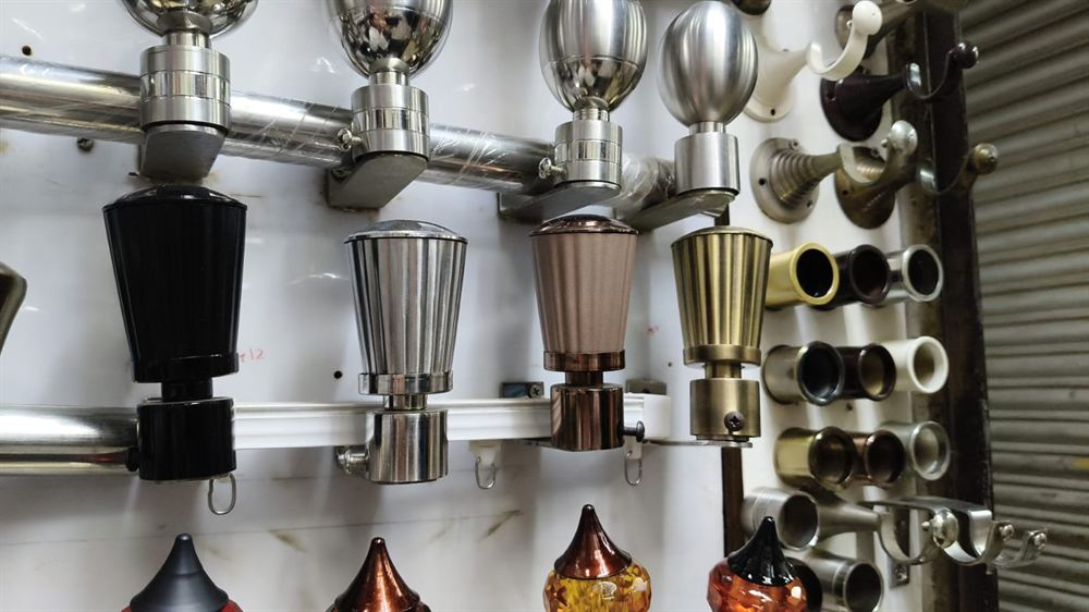 Decorative Curtain Rod Finials and Brackets