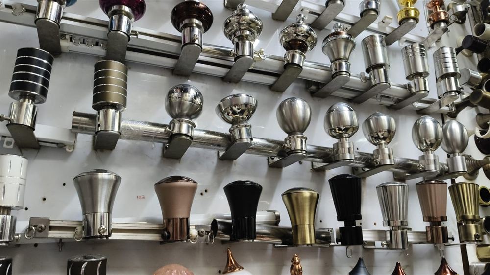 Curtain Rod Finials and Brackets Assortment